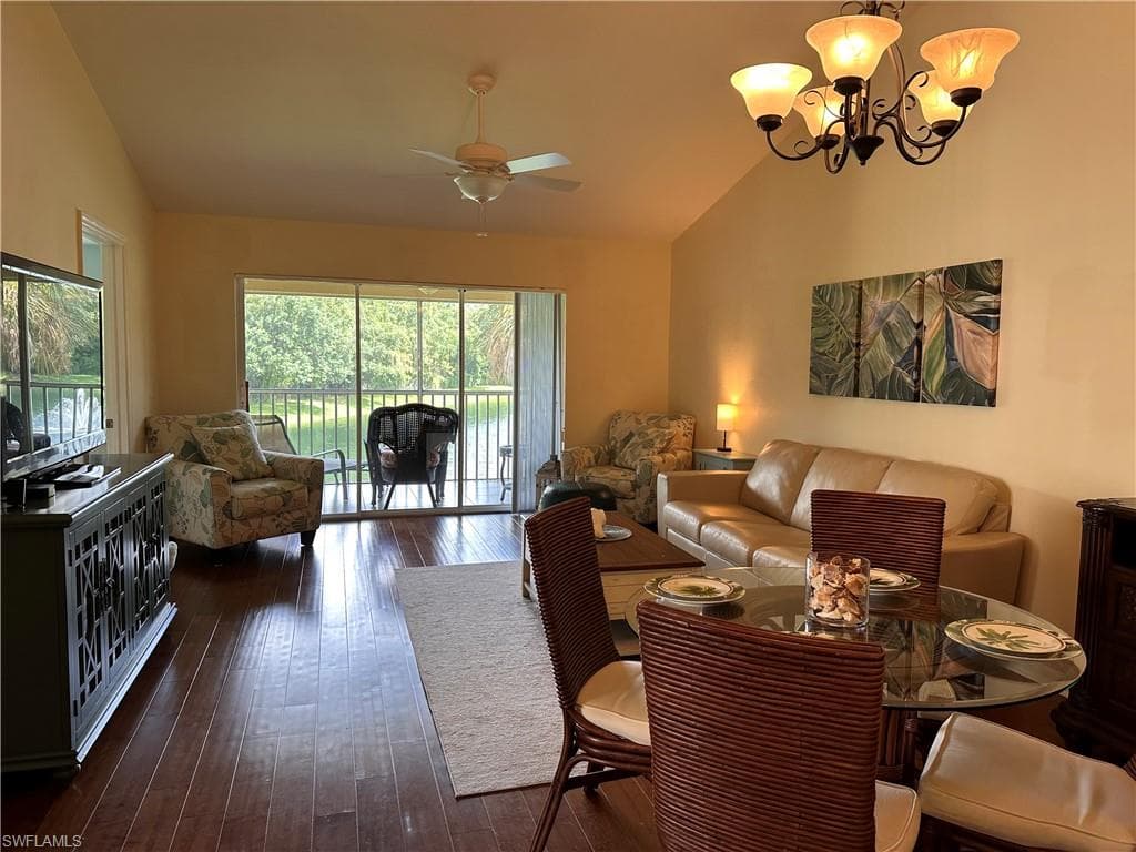 321 Robin Hood CIR # 201, NAPLES FL 34104-3