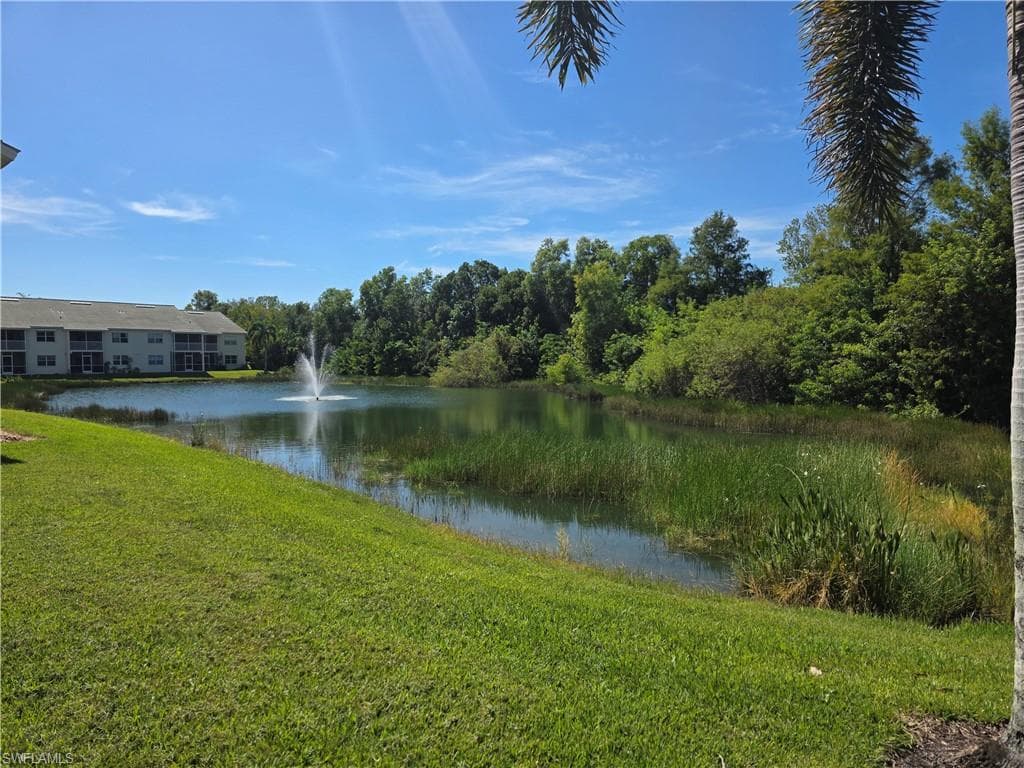 4940 Cougar CT S # 5, NAPLES FL 34109-14