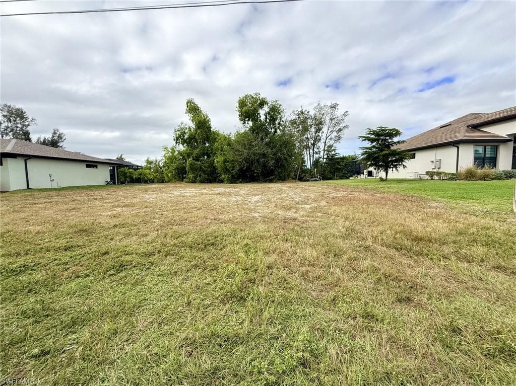 1414 SW 1st PL, CAPE CORAL FL 33991-3