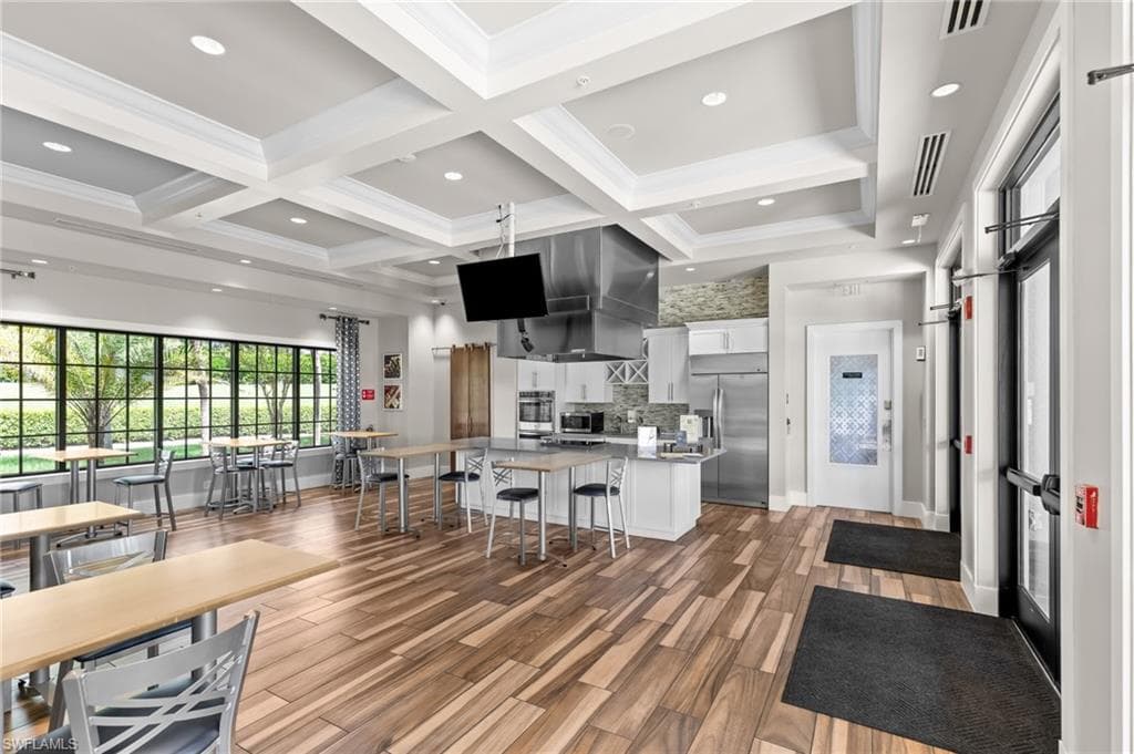 2149 Frangipani CIR # 101, NAPLES FL 34120-22