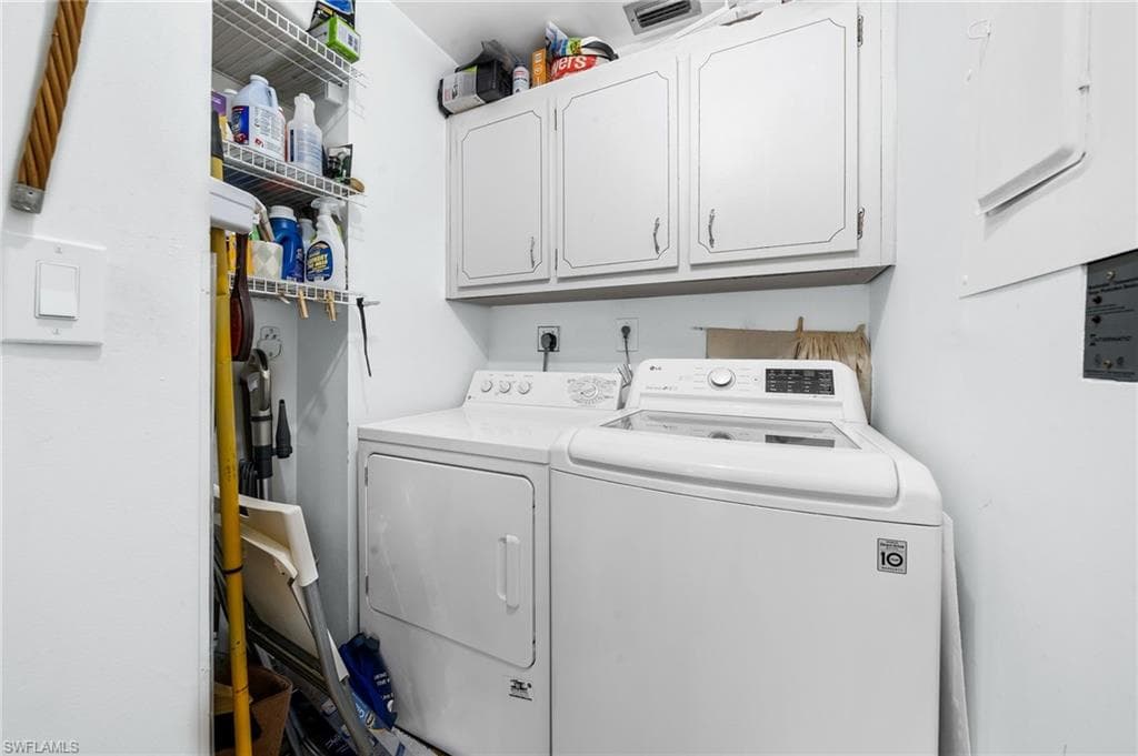 50 Glades BLVD # 1, NAPLES FL 34112-22