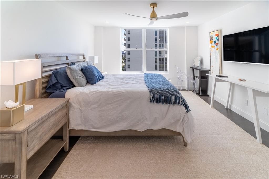 10701 Gulf Shore DR # 701, NAPLES FL 34108-17