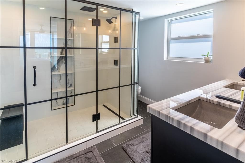 10701 Gulf Shore DR # 701, NAPLES FL 34108-10