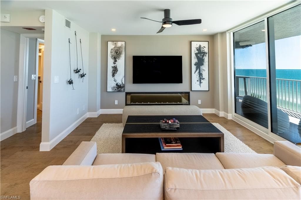 10701 Gulf Shore DR # 701, NAPLES FL 34108-3