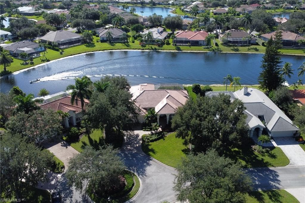 4594 Snowy Egret DR, NAPLES FL 34119-26