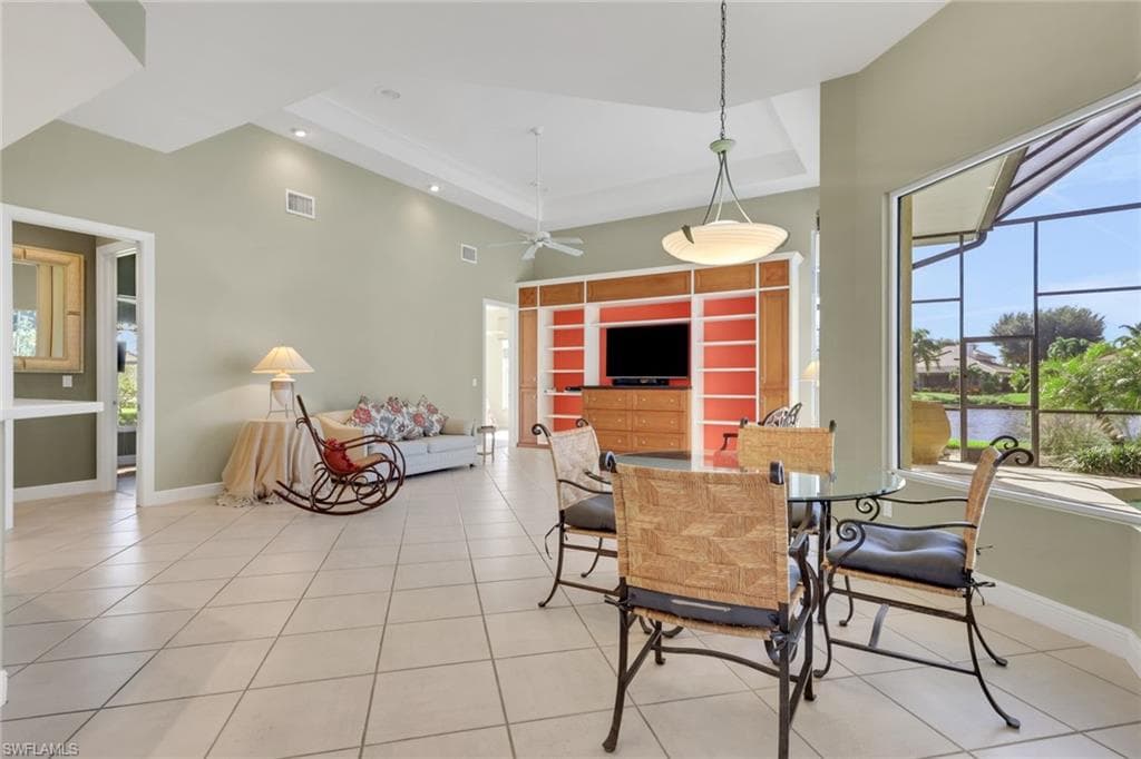 4594 Snowy Egret DR, NAPLES FL 34119-5