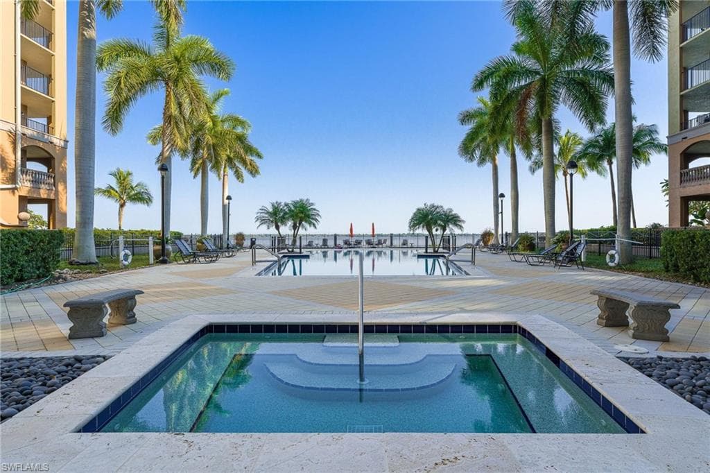 2825 Palm Beach BLVD # 706, FORT MYERS FL 33916-43