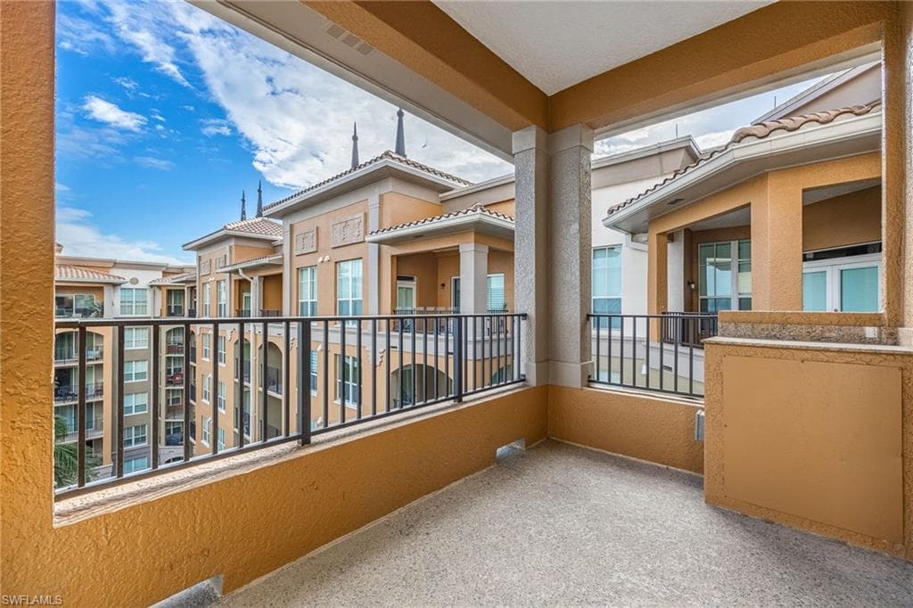 2825 Palm Beach BLVD # 706, FORT MYERS FL 33916-28