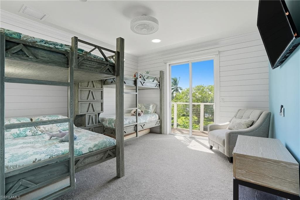 290 Dundee RD, FORT MYERS BEACH FL 33931-31