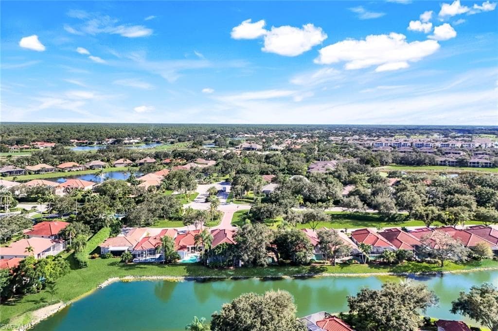 915 Fountain RUN, NAPLES FL 34119-27