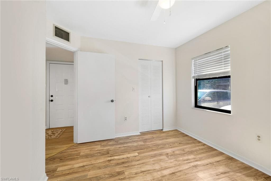 9270 Lake Park DR # 101, FORT MYERS FL 33919-16