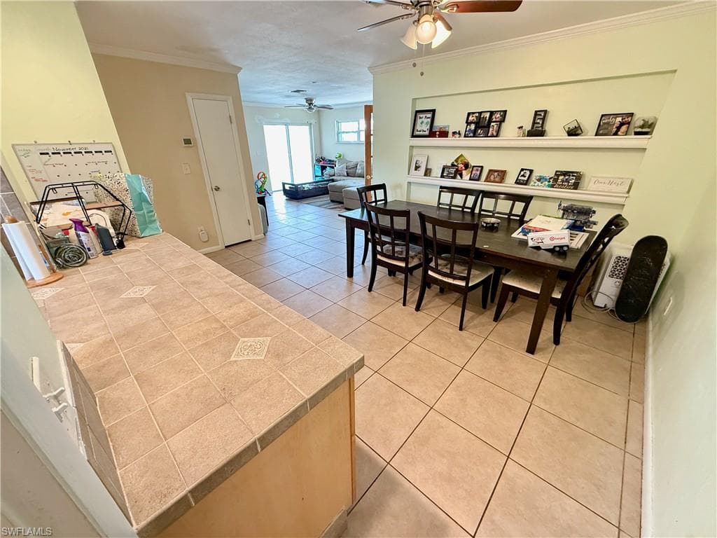 320 Hollywood ST, LEHIGH ACRES FL 33936-8