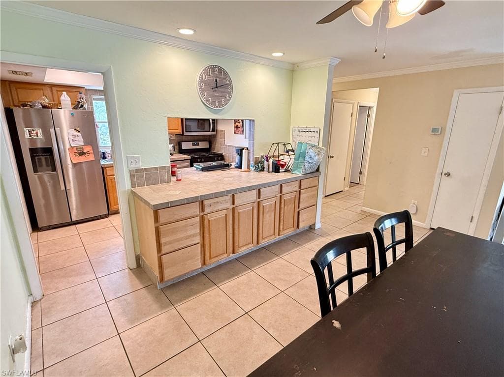 320 Hollywood ST, LEHIGH ACRES FL 33936-7