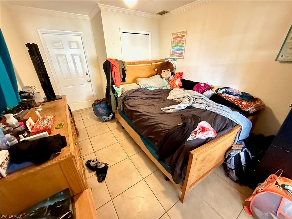 320 Hollywood ST, LEHIGH ACRES FL 33936-20