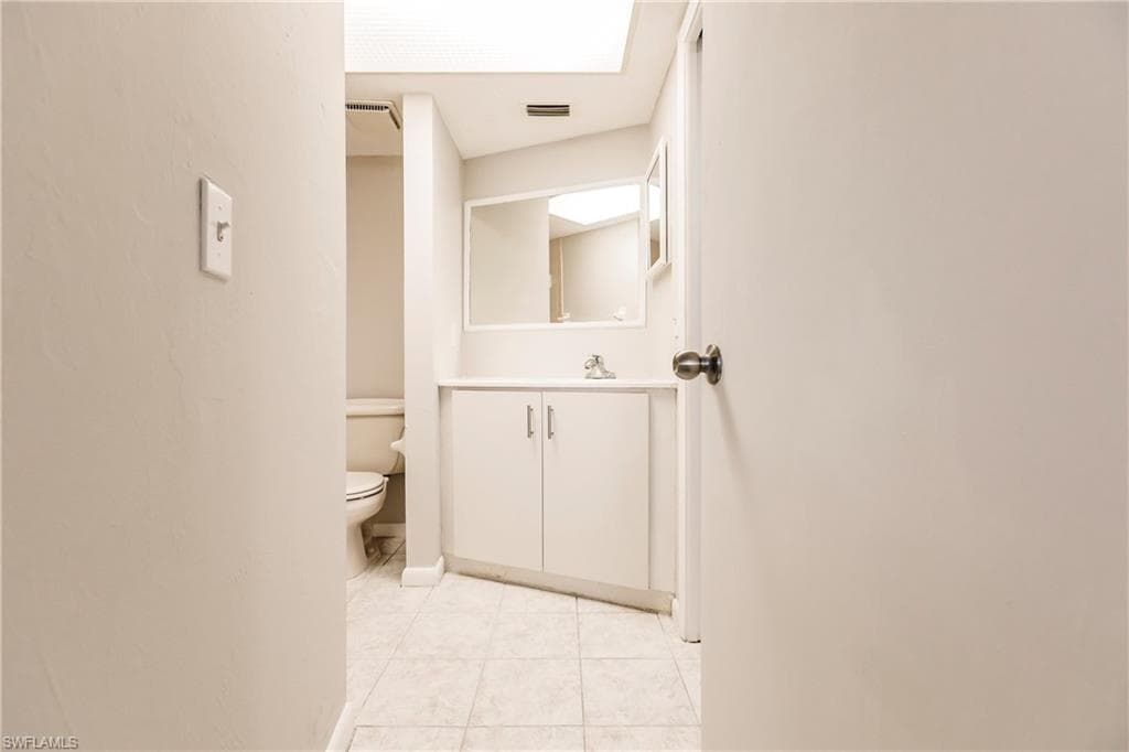 1123 SW 48th TER # 103, CAPE CORAL FL 33914-25