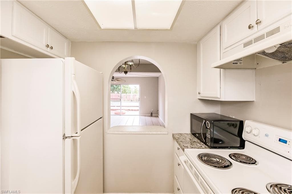 1123 SW 48th TER # 103, CAPE CORAL FL 33914-6