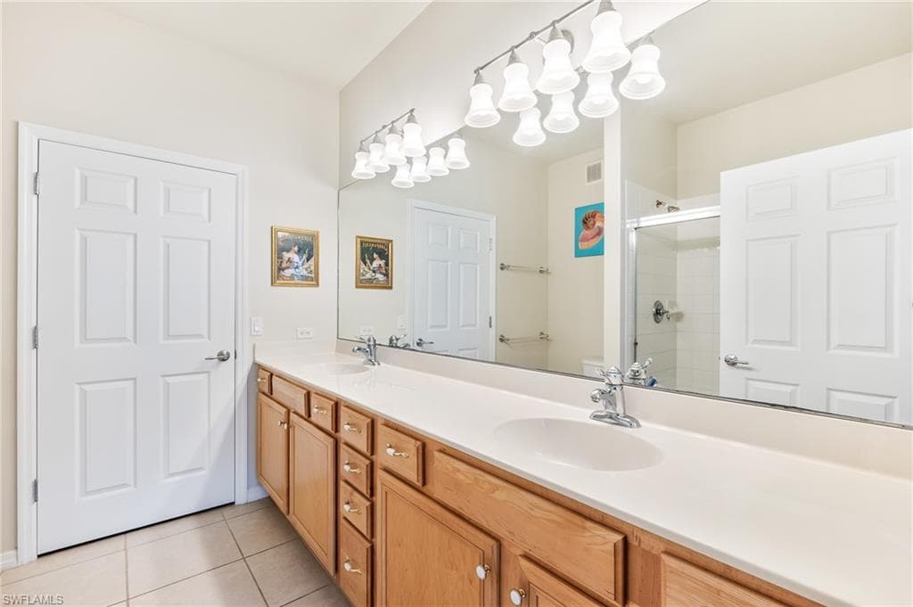 11751 Pasetto LN # 202, FORT MYERS FL 33908-9