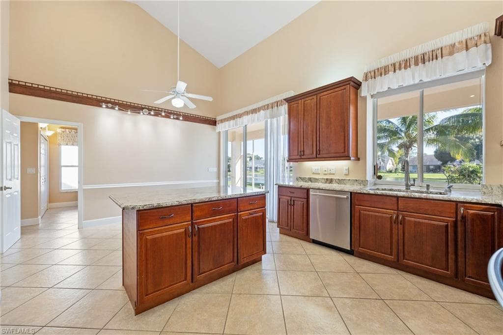 6624 Highland Pines CIR-10