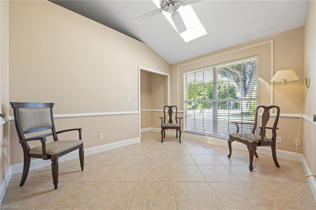 6624 Highland Pines CIR-11