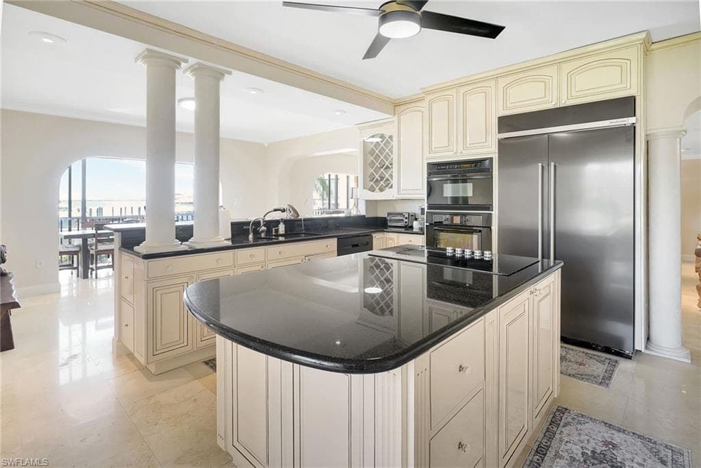 1920 Virginia AVE # 101, FORT MYERS FL 33901-13