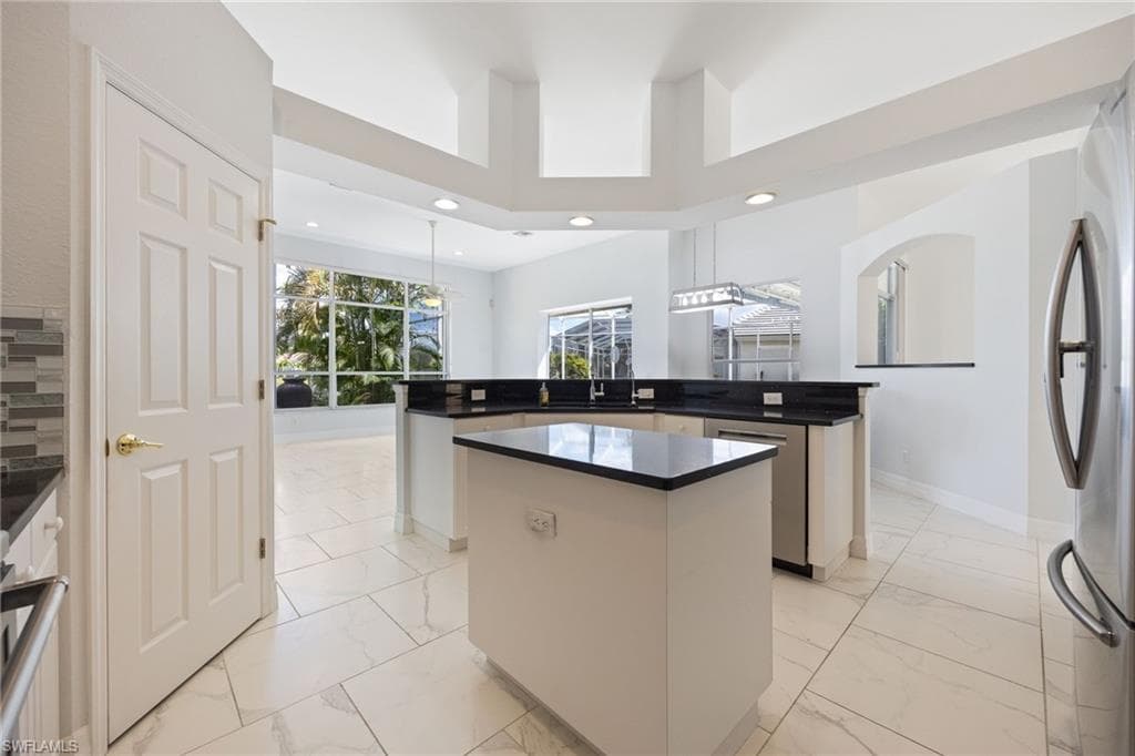 13717 Bald Cypress CIR-5