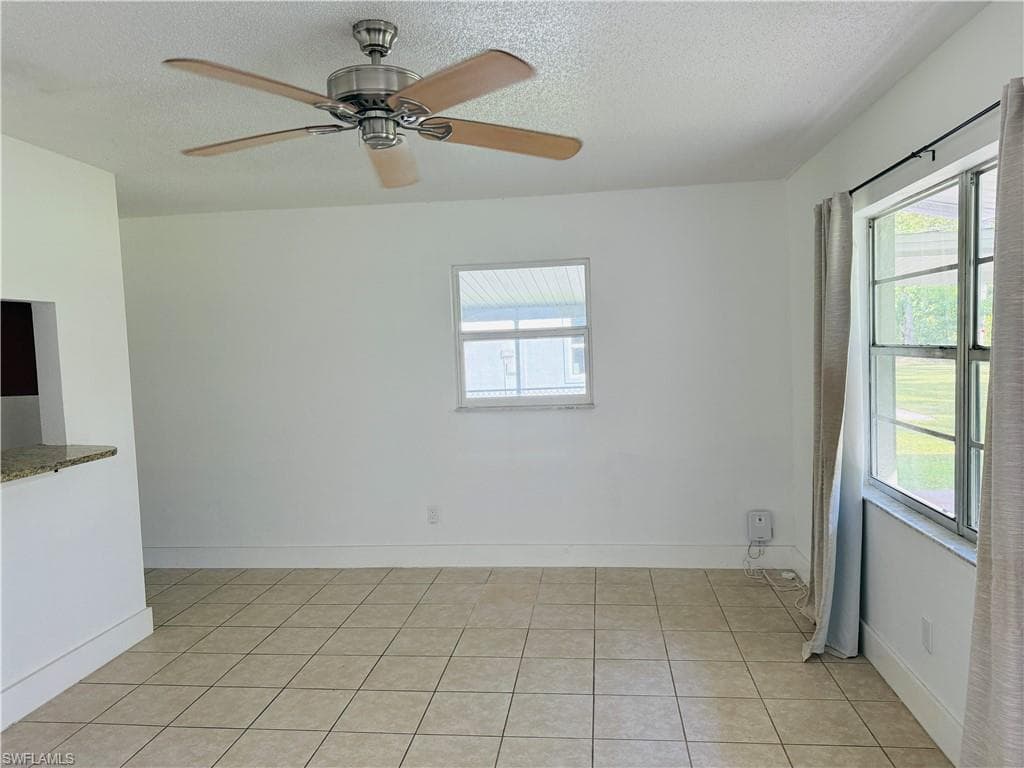 4145 Saums DR, NORTH FORT MYERS FL 33903-2