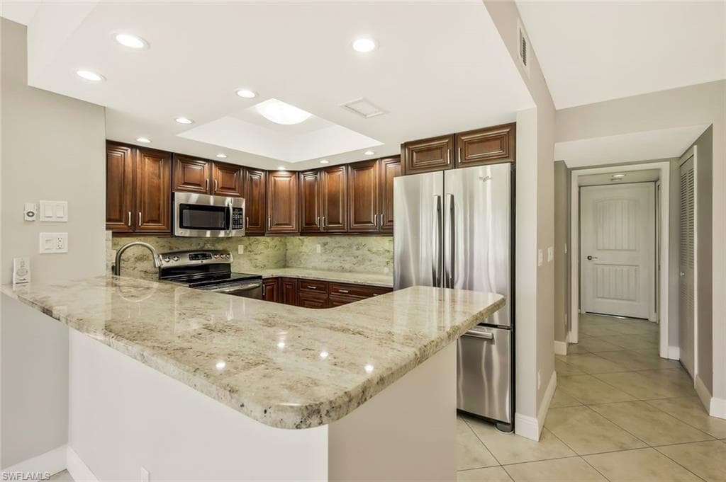 14770 Eagle Ridge DR # 114, FORT MYERS FL 33912-20