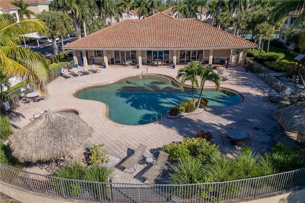 14981 Reflection Key CIR # 335, FORT MYERS FL 33907-31