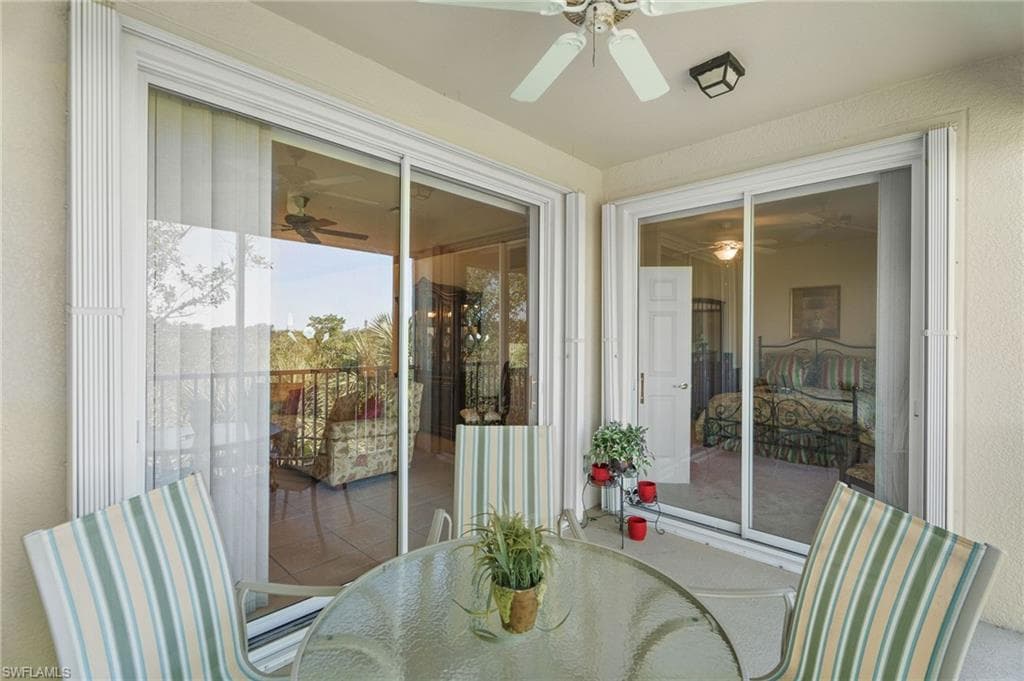 14981 Reflection Key CIR # 335, FORT MYERS FL 33907-27