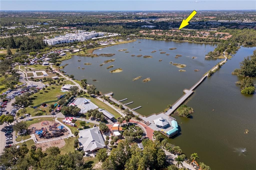 14981 Reflection Key CIR # 335, FORT MYERS FL 33907-40