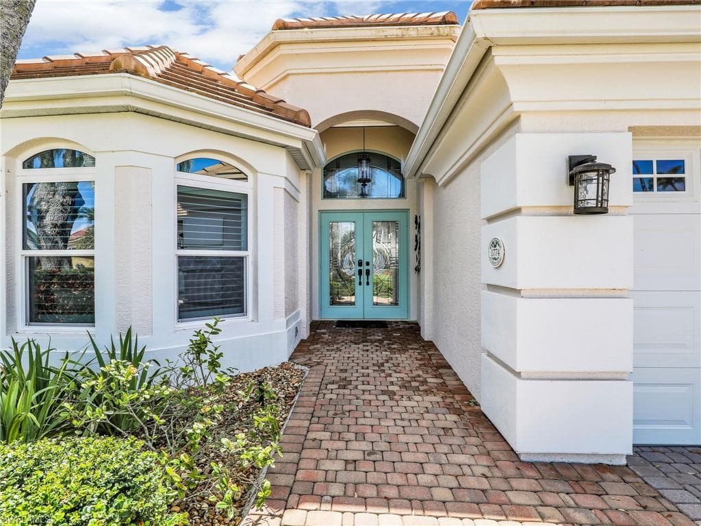 1774 Ivy Pointe CT, NAPLES FL 34109-3