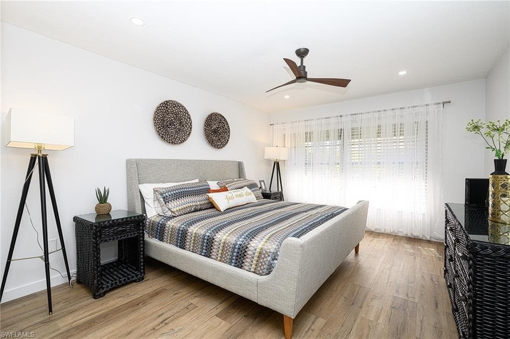 772 Reef Point CIR # 55, NAPLES FL 34108-16