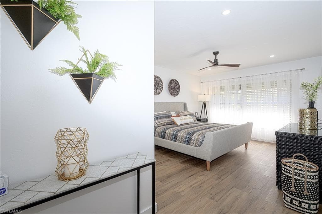 772 Reef Point CIR # 55, NAPLES FL 34108-15