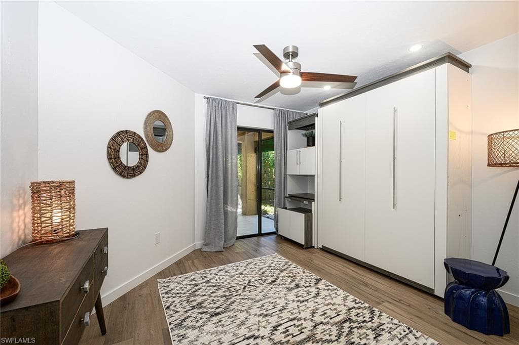 772 Reef Point CIR # 55, NAPLES FL 34108-21