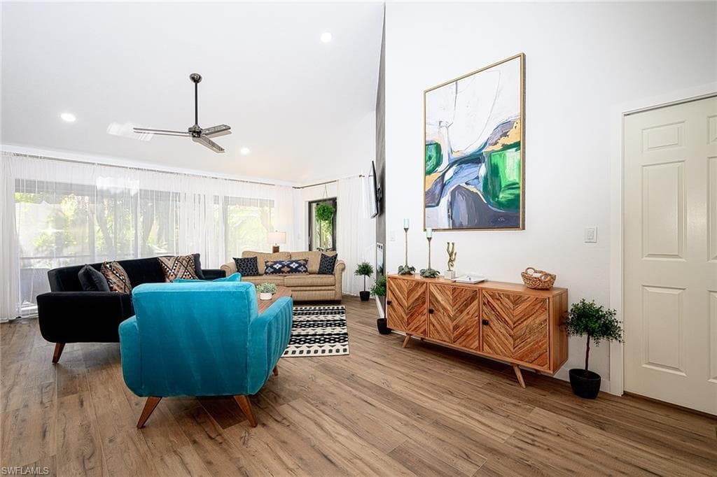 772 Reef Point CIR # 55, NAPLES FL 34108-7