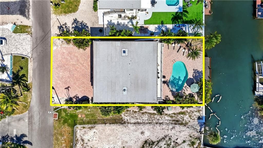 110 Bahia VIA, FORT MYERS BEACH FL 33931-5