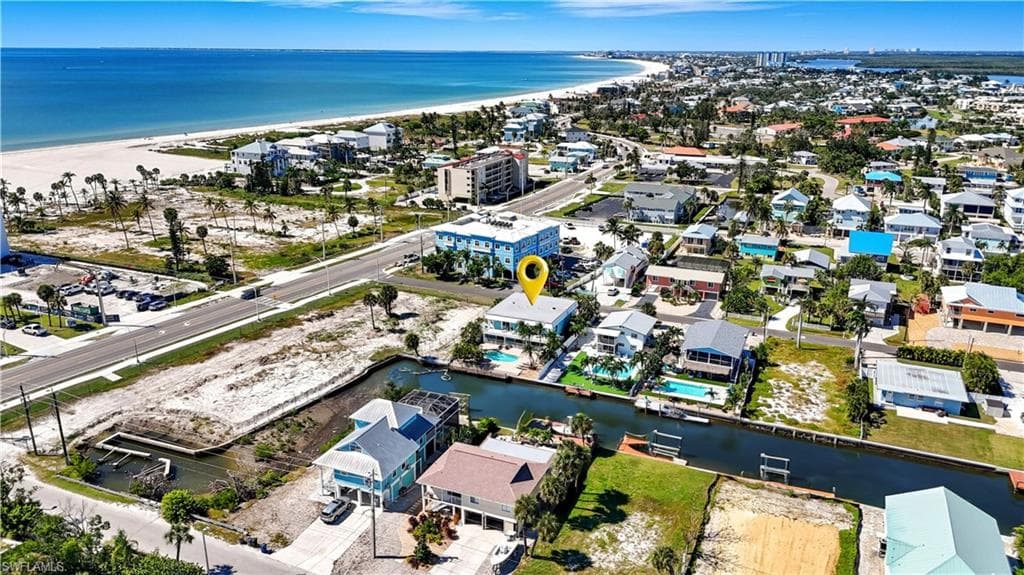 110 Bahia VIA, FORT MYERS BEACH FL 33931-2