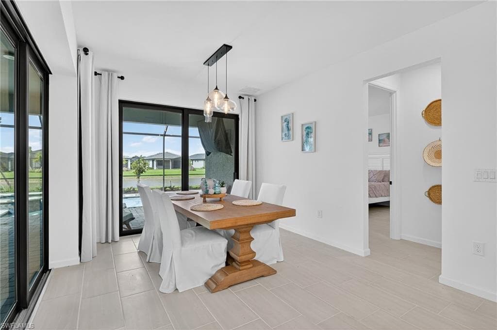 1953 Fresno AVE, NAPLES FL 34120-22