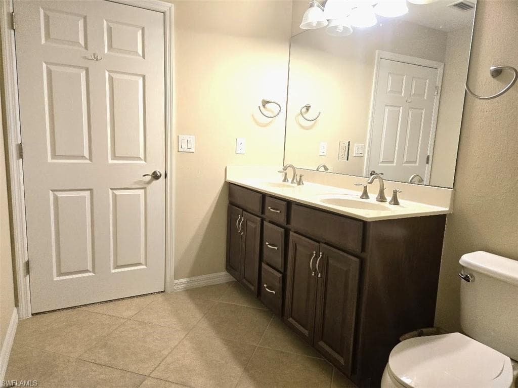 8541 Oakshade CIR # 1, FORT MYERS FL 33919-15