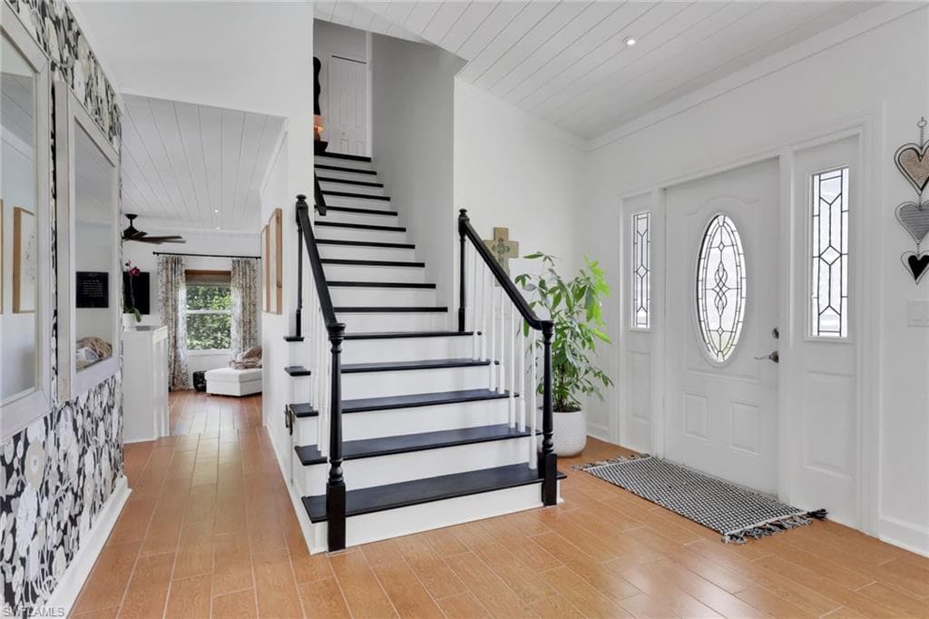 6555 Willow Lake CIR, FORT MYERS FL 33966-4