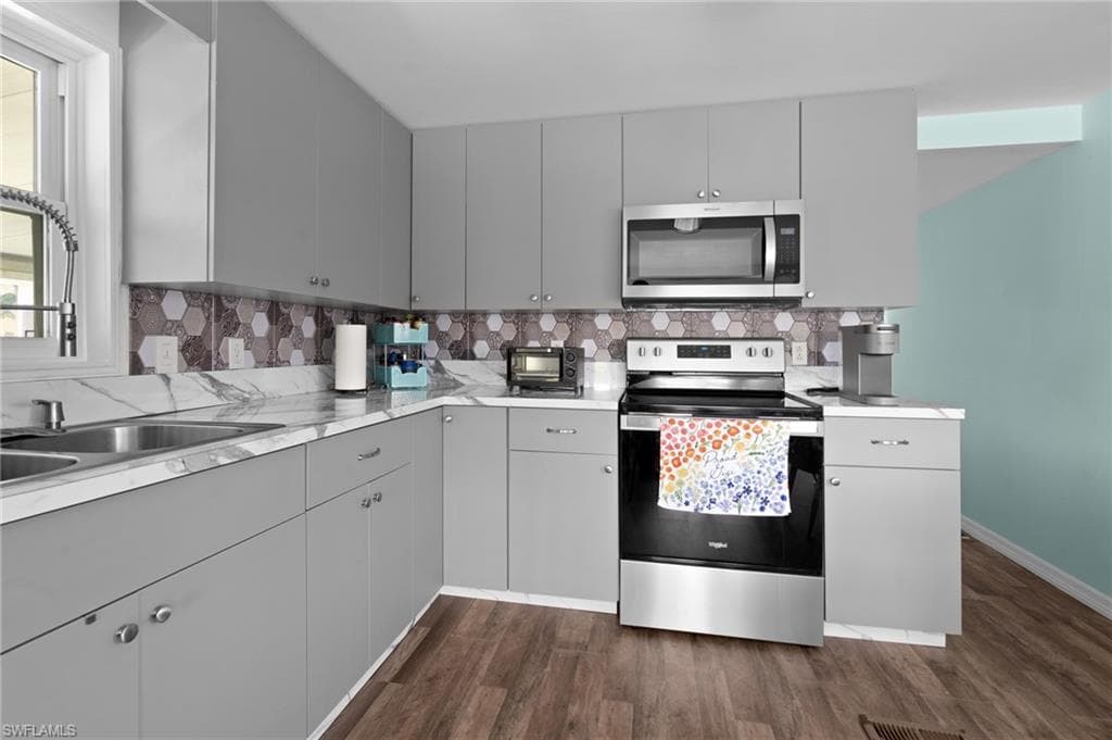 2012 S Olga DR # 25, FORT MYERS FL 33905-8