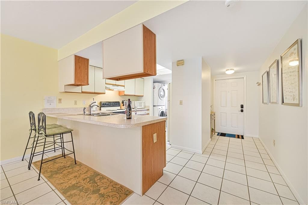 1936 Beach PKWY # 112, CAPE CORAL FL 33904-9