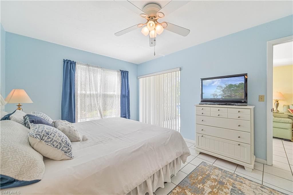 1936 Beach PKWY # 112, CAPE CORAL FL 33904-14