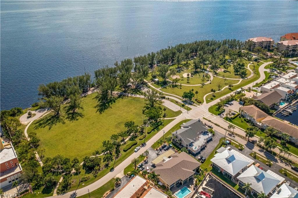 1936 Beach PKWY # 112, CAPE CORAL FL 33904-7