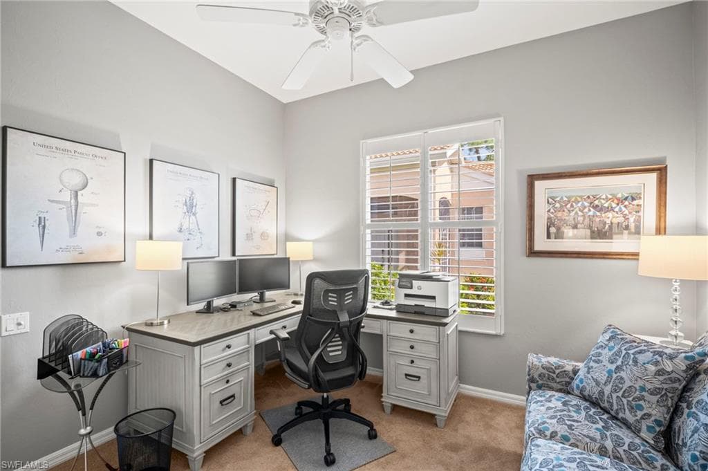 8625 Gleneagle Way, NAPLES FL 34120-21