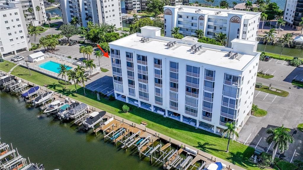 4361 Bay Beach LN # 424, FORT MYERS BEACH FL 33931-14