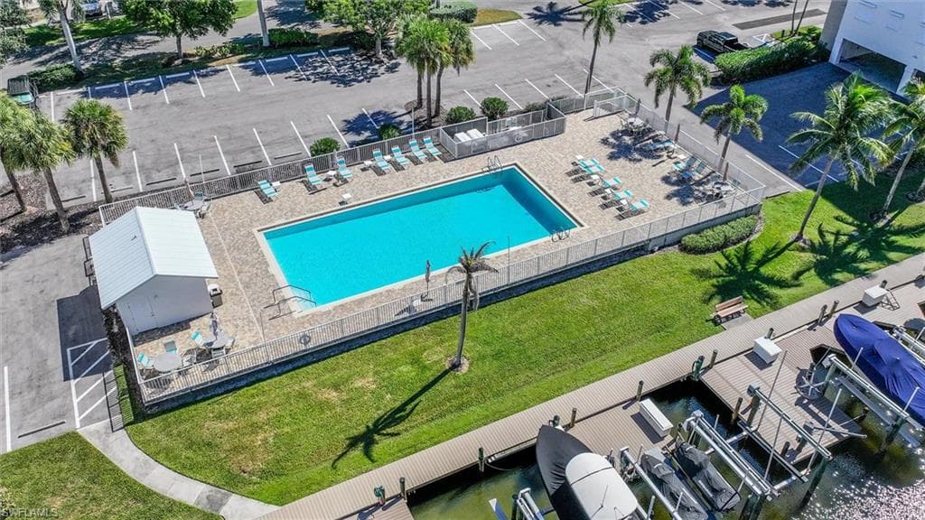 4361 Bay Beach LN # 424, FORT MYERS BEACH FL 33931-18