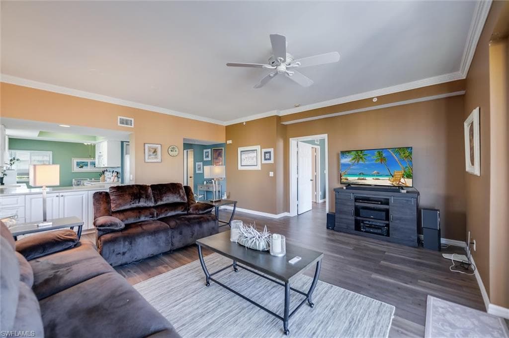 4361 Bay Beach LN # 424, FORT MYERS BEACH FL 33931-7