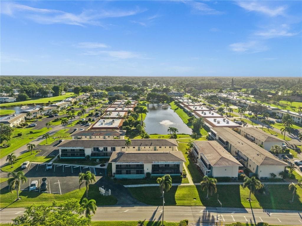 185 PALM DR # P, NAPLES FL 34112-24