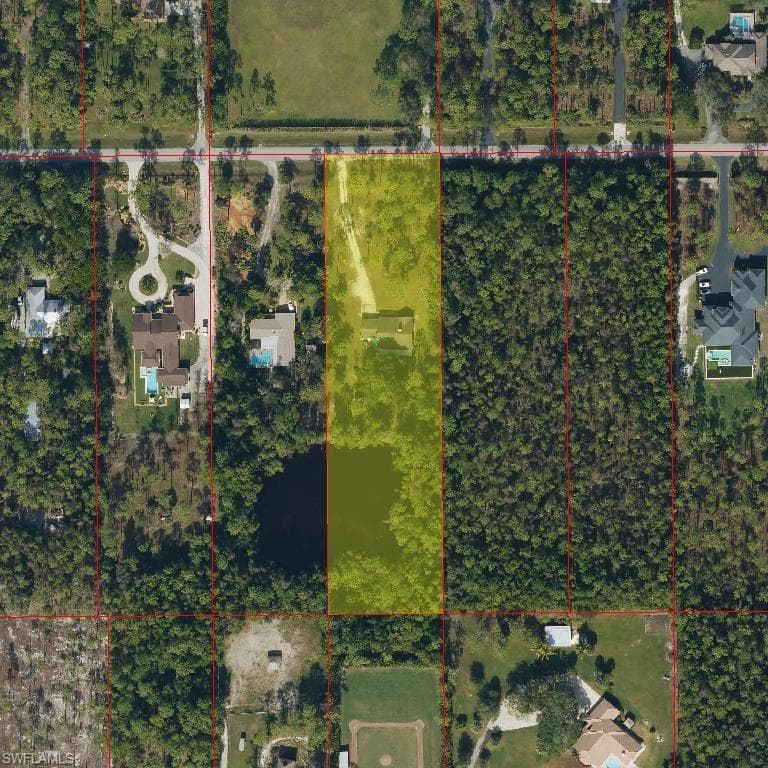 6760 Sandalwood LN, NAPLES FL 34109-1